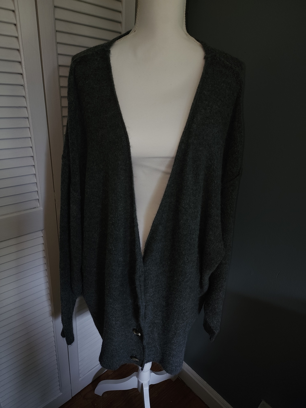 Zenana Oversized Gray Button-Front V-Neck Cardigan